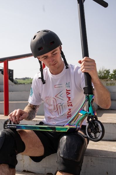 Freestyle koloběžka IVS Journey 3 Jamie Hull Neo Black