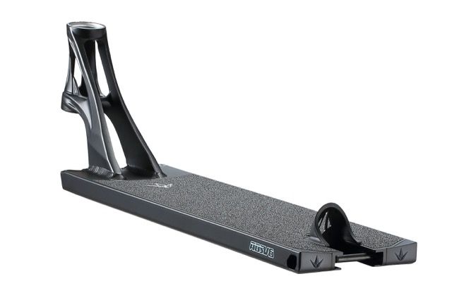 Deska Blunt AOS V6 Squad 22 x 5.5 Black