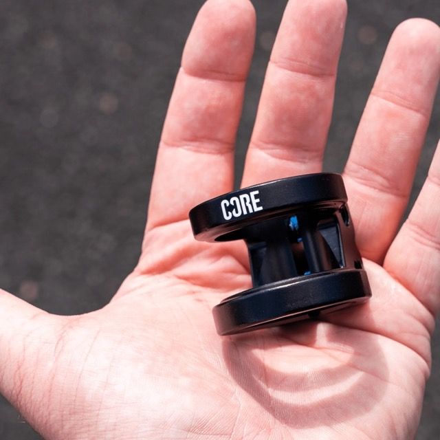 Objímka CORE Venom Black