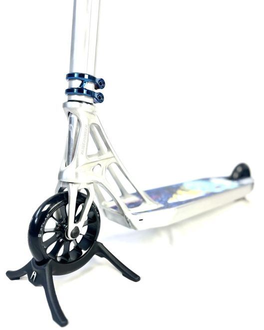 Custom koloběžka Ethic Feather