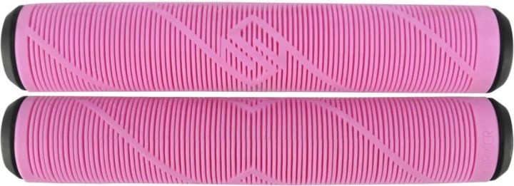 Gripy Striker Pink
