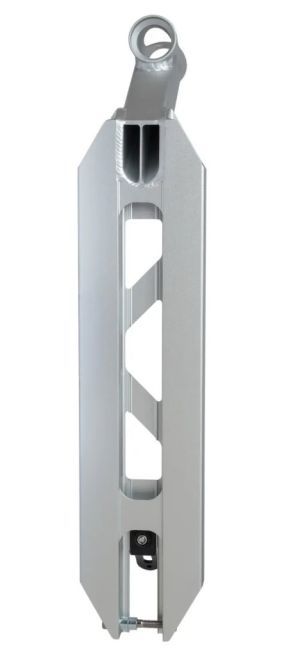 Striker Lux 460 Deck Silver